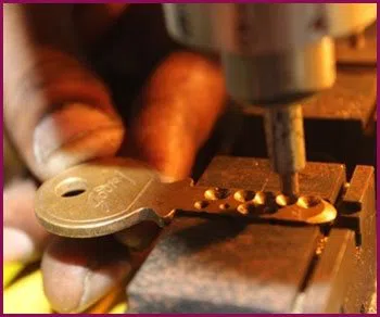 Union City NJ Locksmith Store Union City, NJ 201-808-2994 - 17-key-making